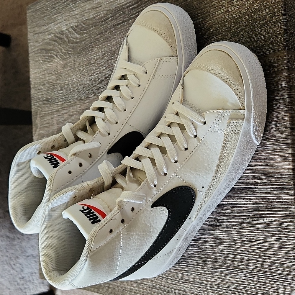 Youth high top sneakers